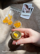 Load image into Gallery viewer, My golden nectar Hearts, Dinosaurs, Bears