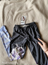 Load image into Gallery viewer, All my Tights & Stockings